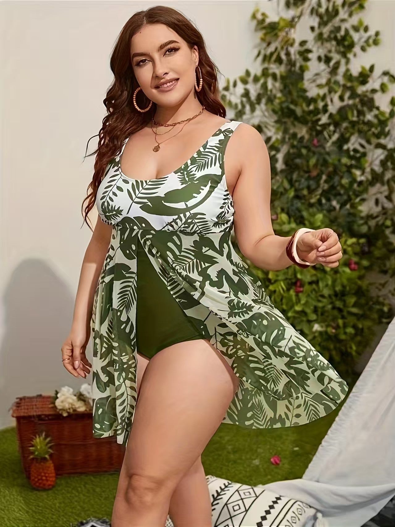 🏖️🏝️✨️Costum de baie 2 piese pentru femei plinuțe – model floral 2025|Subțiază silueta|Ideal pentru plajă și vacanță|Stil modern, confortabil