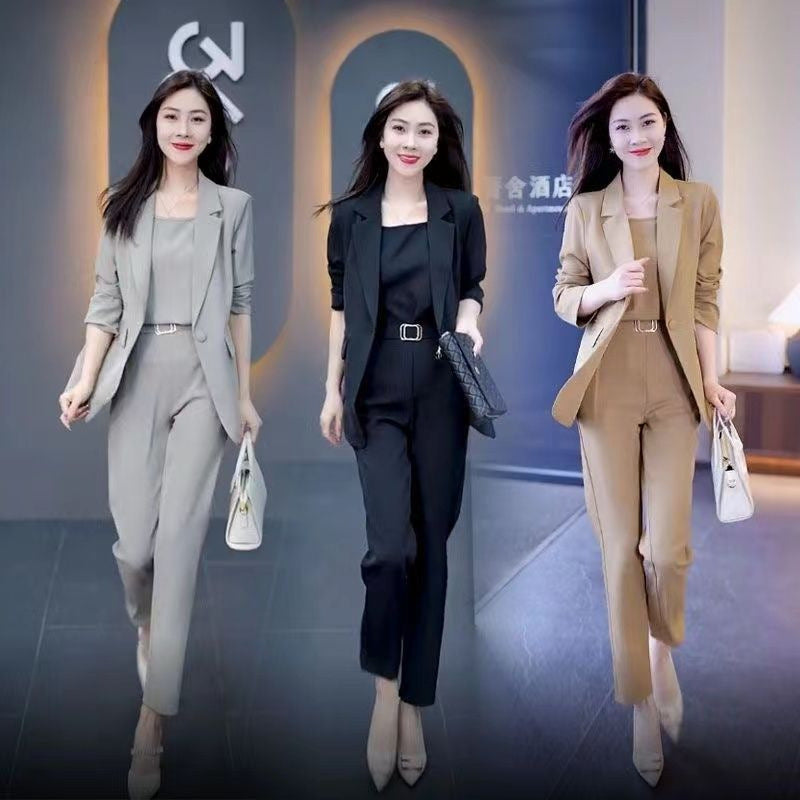 🏆【Jacheta + vesta + pantaloni】2025 Primavara si Toamna Noua Moda Costum Casual Costum din trei piese