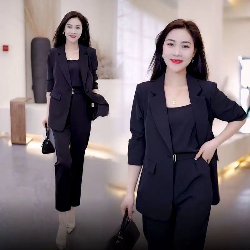 🏆【Jacheta + vesta + pantaloni】2025 Primavara si Toamna Noua Moda Costum Casual Costum din trei piese